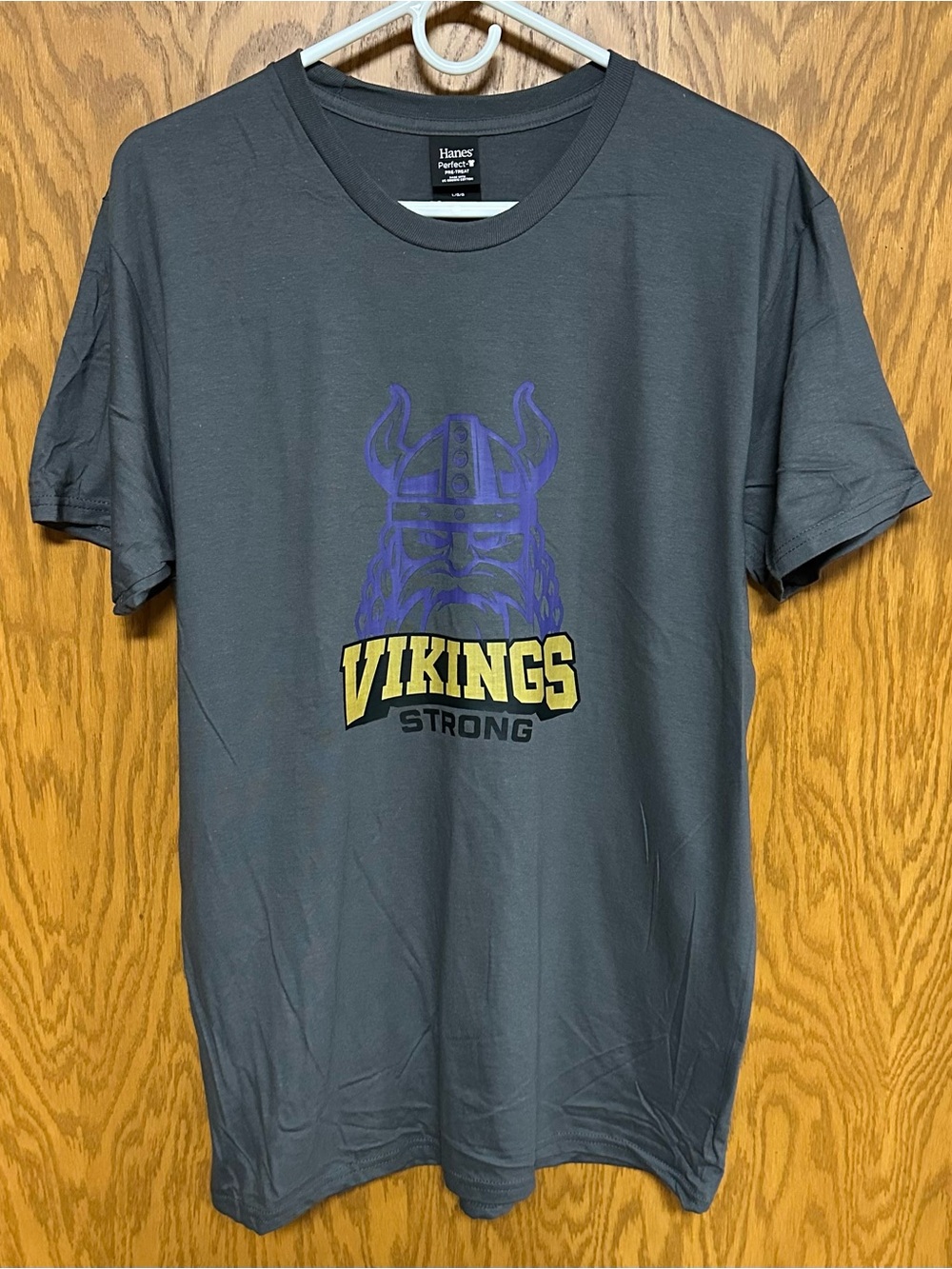 Minnesota Vikings Football Graphic T-Shirt - NIP